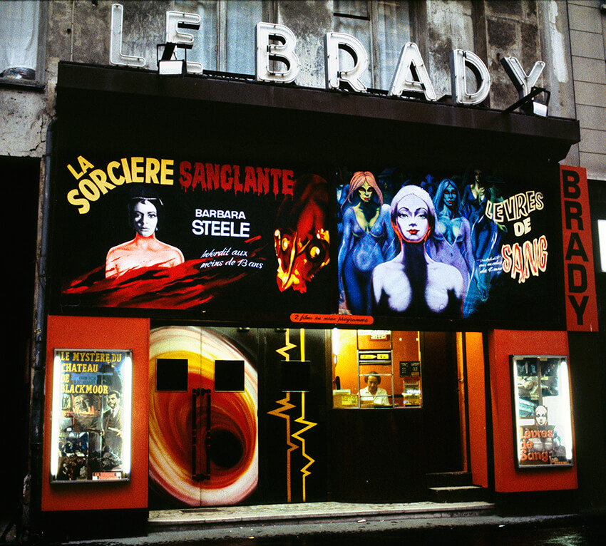 Façade du cinéma Le Brady (Paris Xe)